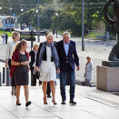 17. september: Kronprinsessen besøker utstillingen Kaleidoskop i Oslo Rådhus. (Foto: Audun Braastad, NTB scanpix)